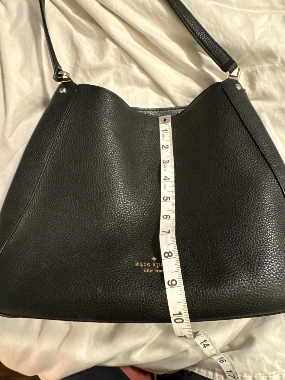Kate Spade New York Black Pebbled Leather Hobo Shoulder Bag — Gold Hardware 👜